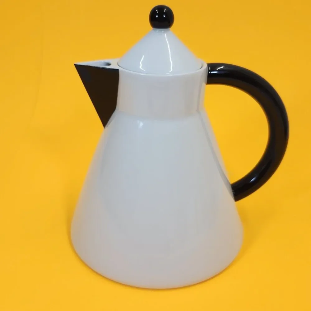 Ysenburg Art Werk Teapot Black White Waechtersbach Vintage Porcelain Ceramics